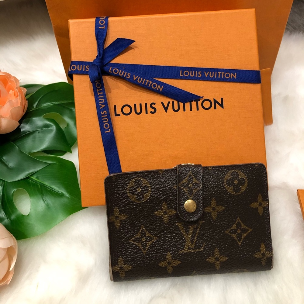 AUTH Louis Vuitton Kisslock Wallet
